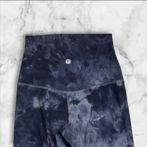Lululemon Align High Rise Tie Dye Leggings Size 2 Diamond Dye - Picture 7 of 9